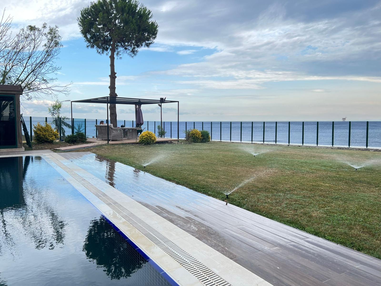 Istanbul Seaside Villa in Silivri